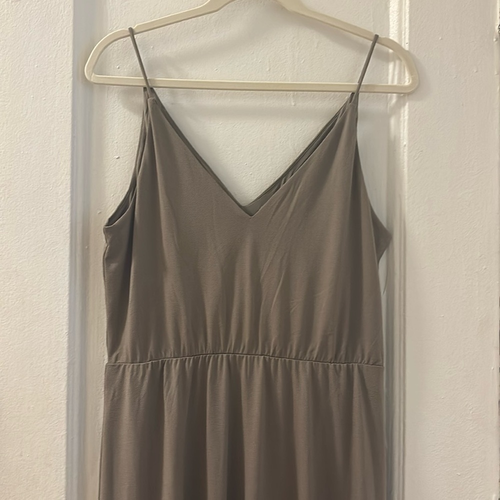 NWOT H&M Taupe Midi Dress